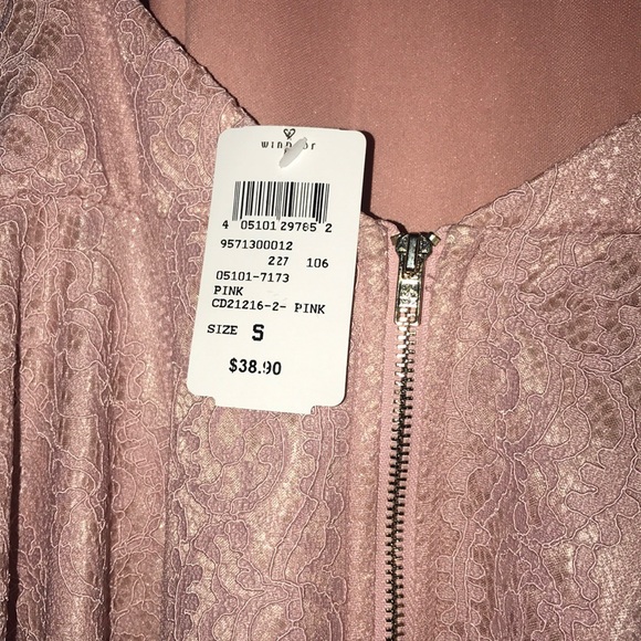 Pink halter dress - Picture 4 of 4